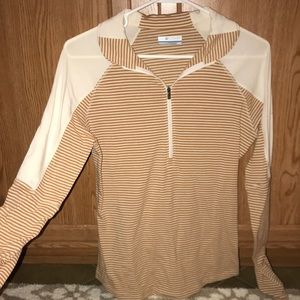 Long sleeve Columbia top